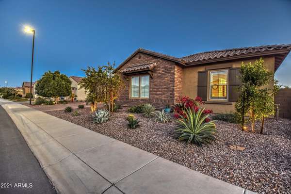 Chandler, AZ 85286,3881 E IRIS Drive