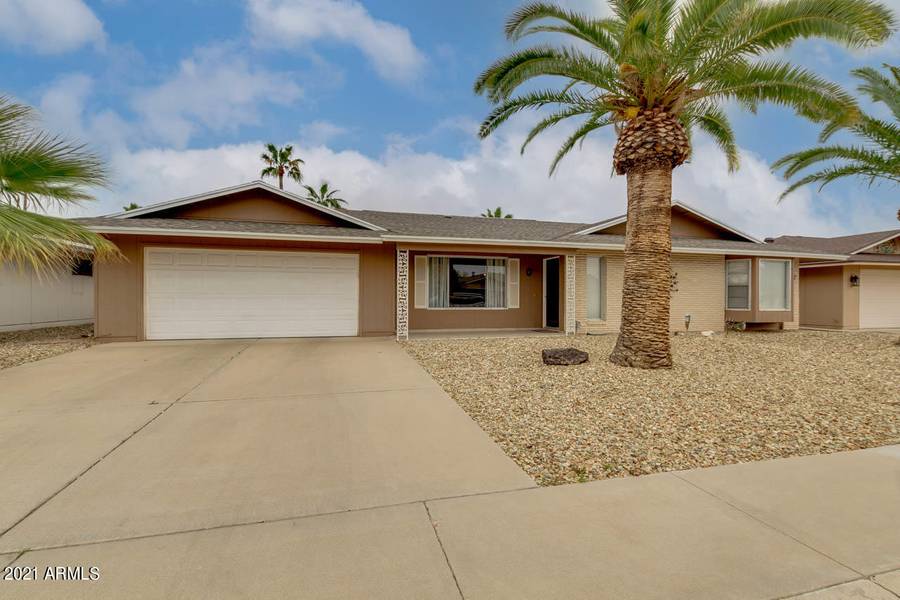 12614 W CRYSTAL LAKE Drive, Sun City West, AZ 85375