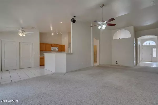 Gilbert, AZ 85233,1834 W LEAH Lane