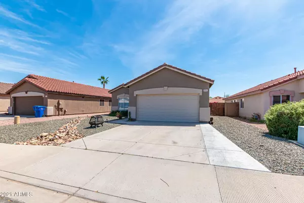 8061 E ONZA Avenue, Mesa, AZ 85212