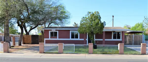 Phoenix, AZ 85033,7626 W WHITTON Avenue