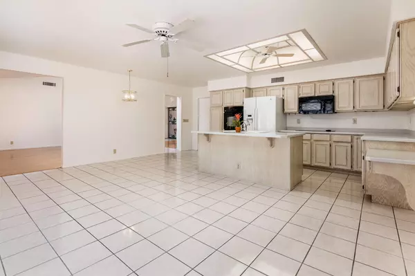 Mesa, AZ 85209,7850 E MESETO Avenue