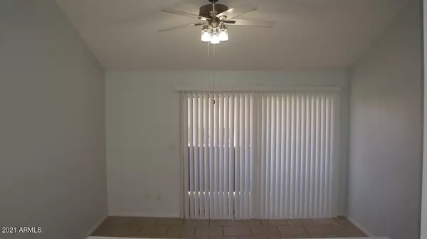 Mesa, AZ 85210,623 W GUADALUPE Road #218