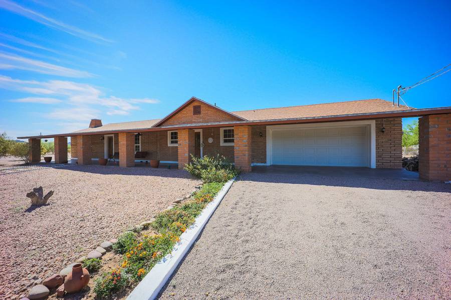 230 E BALL Road, Ajo, AZ 85321