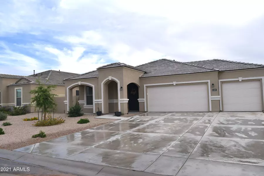 633 W Belmont Red Trail, San Tan Valley, AZ 85143