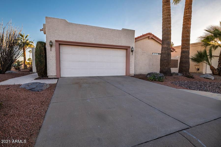 10525 E SUNNYDALE Drive, Chandler, AZ 85248