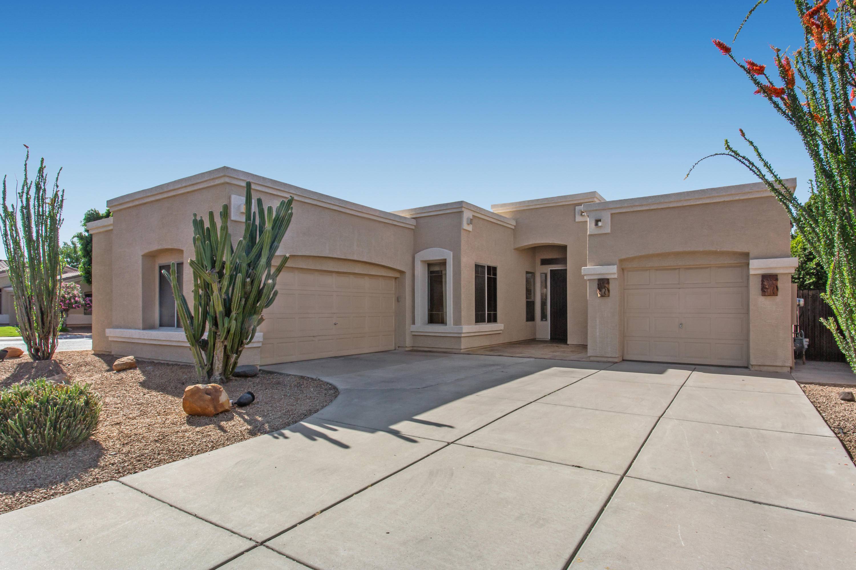 Glendale, AZ 85308,5157 W MURIEL Drive