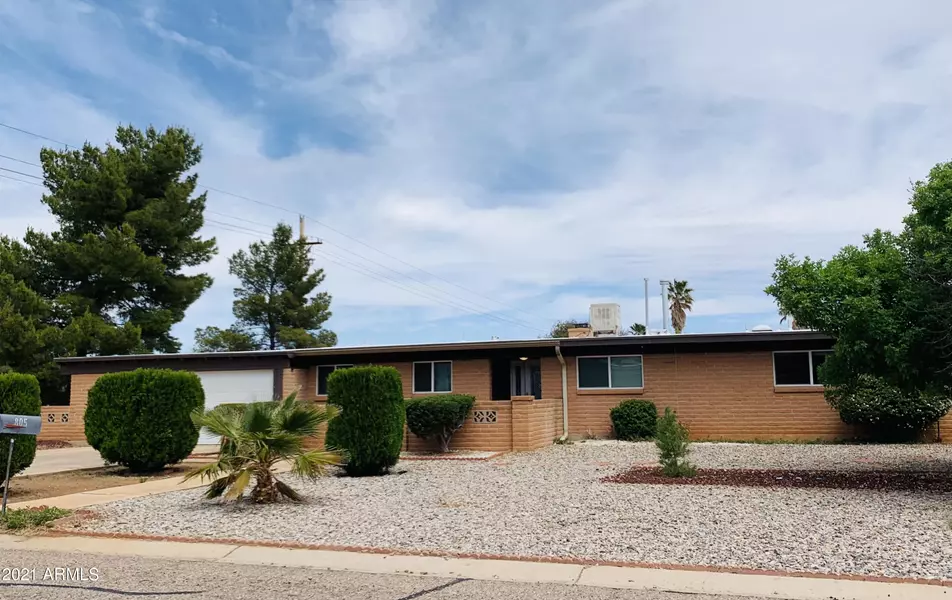 805 Suffolk Road, Sierra Vista, AZ 85635