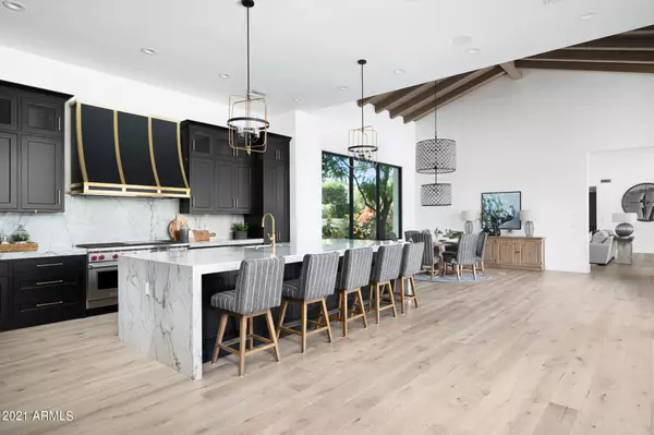 Paradise Valley, AZ 85253,6010 E NAUMANN Drive