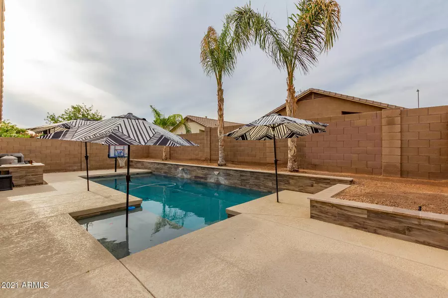 9850 E OSAGE Avenue, Mesa, AZ 85212