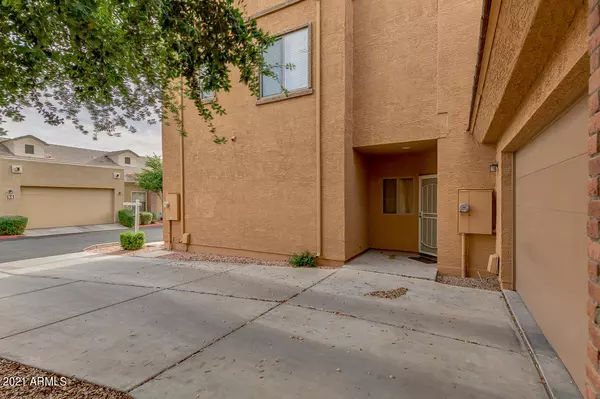 Mesa, AZ 85204,2565 E SOUTHERN Avenue #42