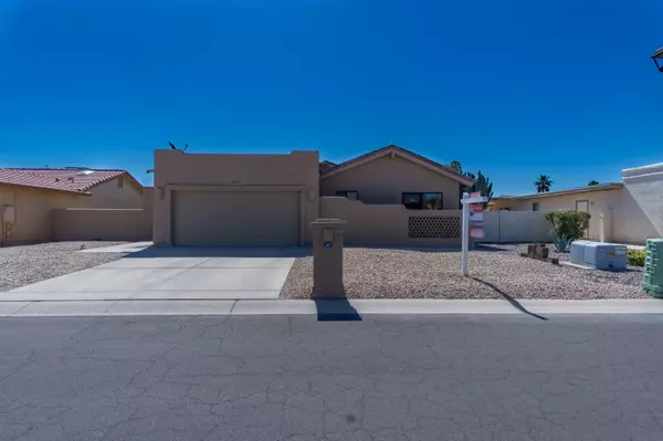 26413 S BEECH CREEK Drive, Sun Lakes, AZ 85248