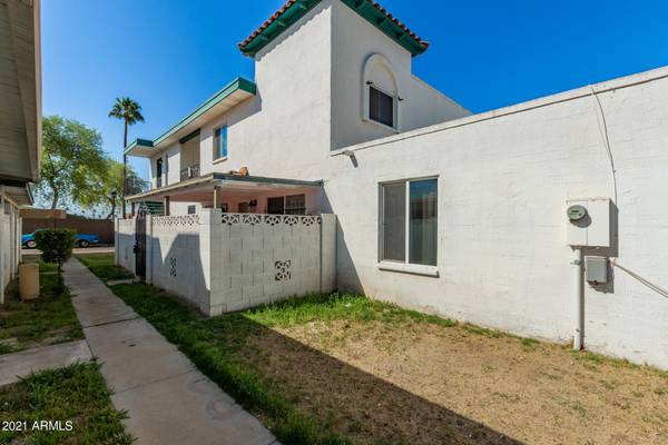 Phoenix, AZ 85015,2133 W TURNEY Avenue #73C