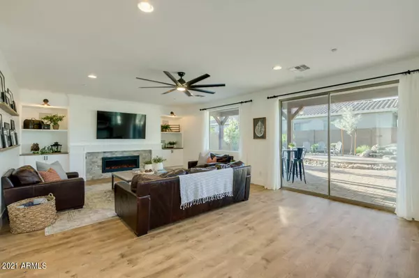 Peoria, AZ 85383,12316 W DOVE WING Way