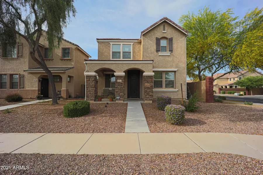 8956 W NORTHVIEW Avenue, Glendale, AZ 85305