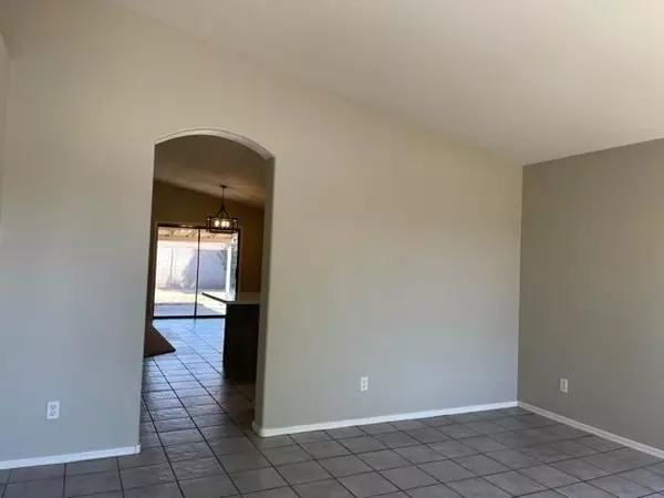 Mesa, AZ 85208,8930 E BALSAM Avenue