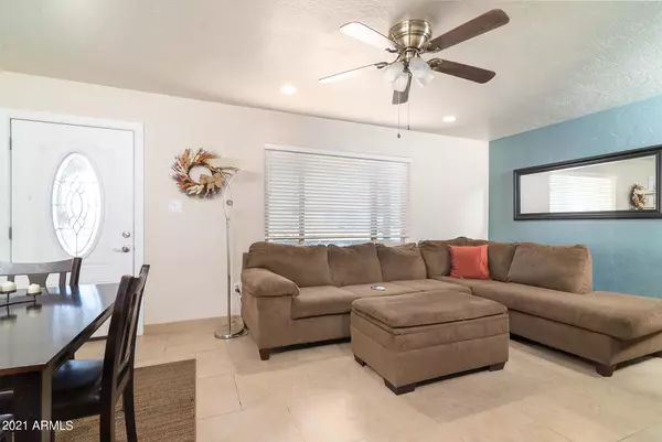 Phoenix, AZ 85016,6804 N 17TH Street