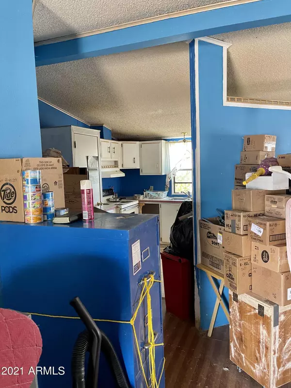 Congress, AZ 85332,27157 S Bullard Drive