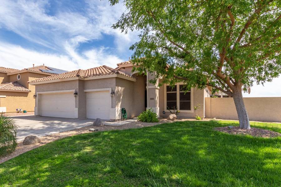 10881 W ANGELS Lane, Sun City, AZ 85373