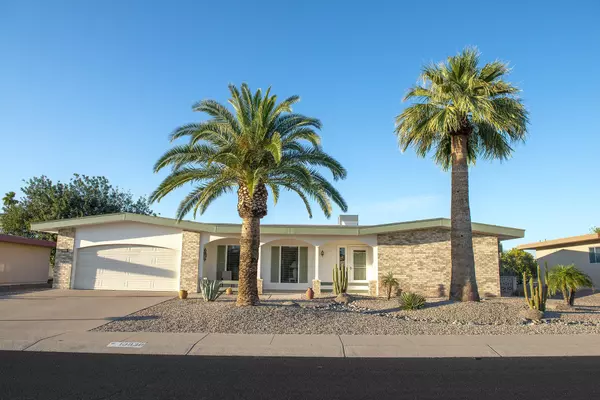 10838 W ACACIA Drive, Sun City, AZ 85373