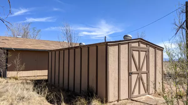 Pearce, AZ 85625,5932 E CLAPP HOMESTEAD Road #-