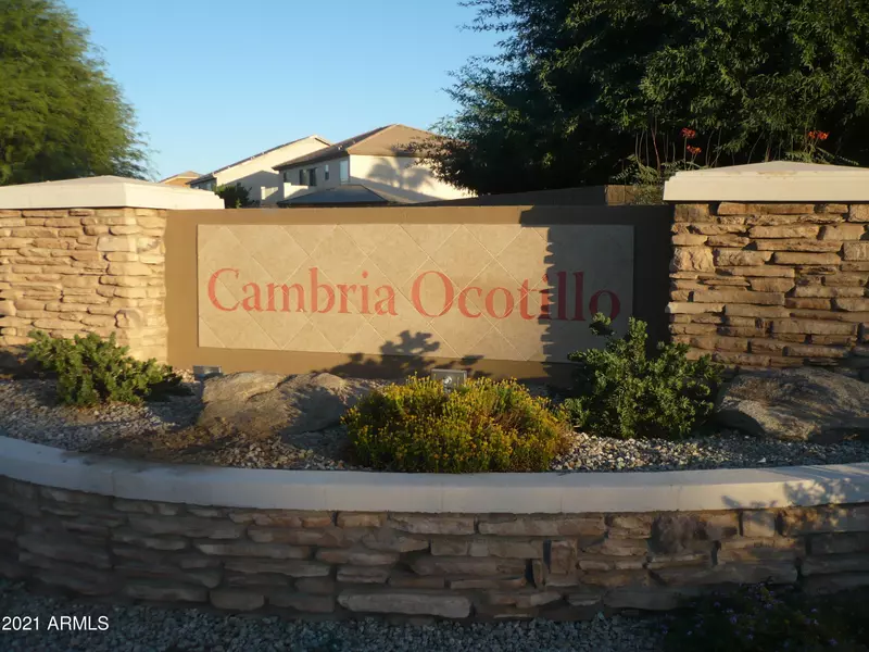 40176 N CALABRIA Street, San Tan Valley, AZ 85140