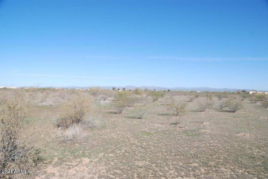W 209TH AVE/DALE Lane #-/-/-, Wittmann, AZ 85361