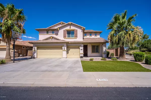 4329 S SQUIRES Lane, Gilbert, AZ 85297