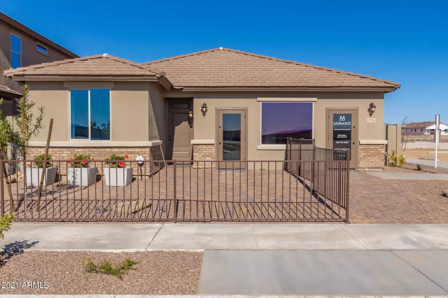 17224 W SPUR Drive, Surprise, AZ 85387