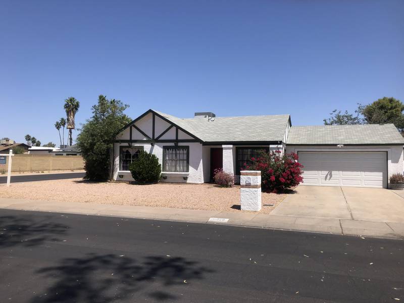 514 E ROSEMONTE Drive, Phoenix, AZ 85024