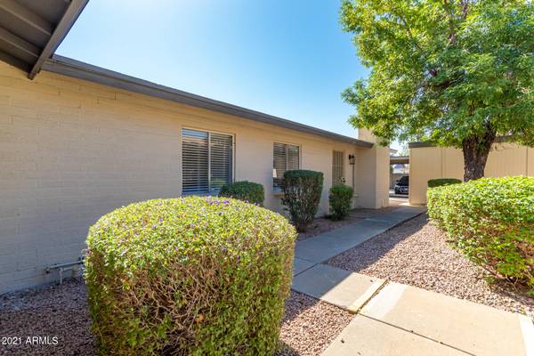 Tempe, AZ 85282,831 W LAGUNA Drive