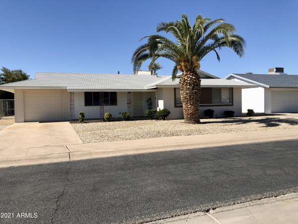 Sun City, AZ 85351,11824 N CHERRY HILLS Drive E