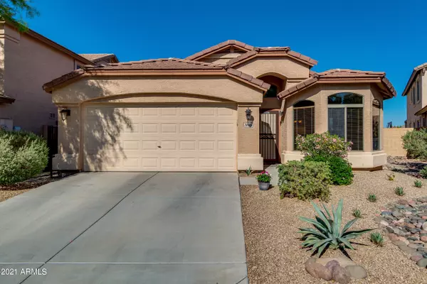 28514 N DESERT HILLS Drive, San Tan Valley, AZ 85143