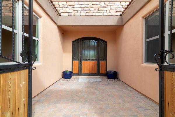 Gold Canyon, AZ 85118,8233 E CANYON ESTATES Circle