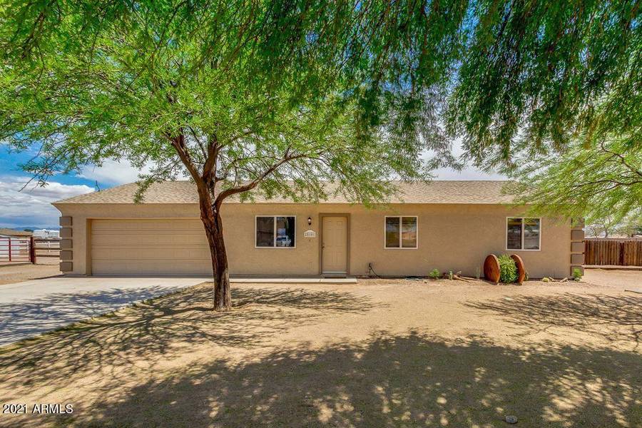 28101 N Holly Road, San Tan Valley, AZ 85143