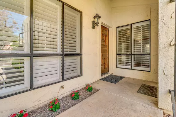 Paradise Valley, AZ 85253,5511 N 71ST Place