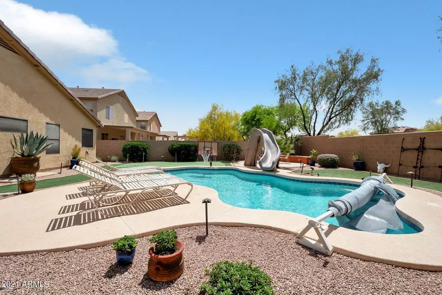 703 W CORRIENTE Court, San Tan Valley, AZ 85143