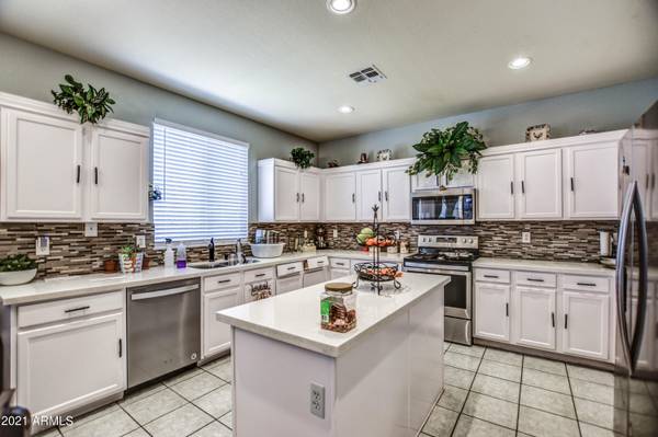 Avondale, AZ 85323,221 S 123RD Drive