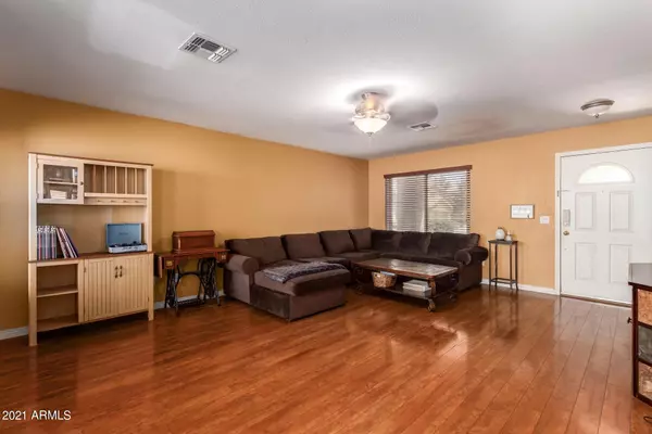 Mesa, AZ 85209,8518 E KIVA Avenue