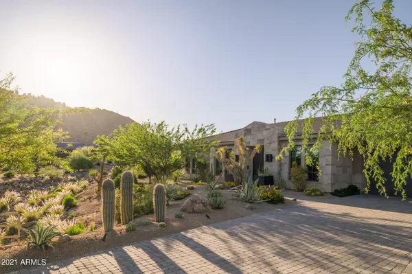 Scottsdale, AZ 85255,11750 E DESERT HOLLY Drive