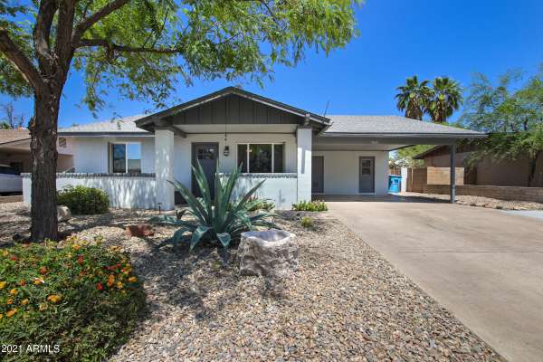 Phoenix, AZ 85029,3840 W LUPINE Avenue