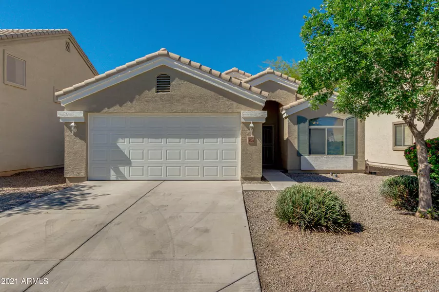 8324 W CROWN KING Road, Tolleson, AZ 85353