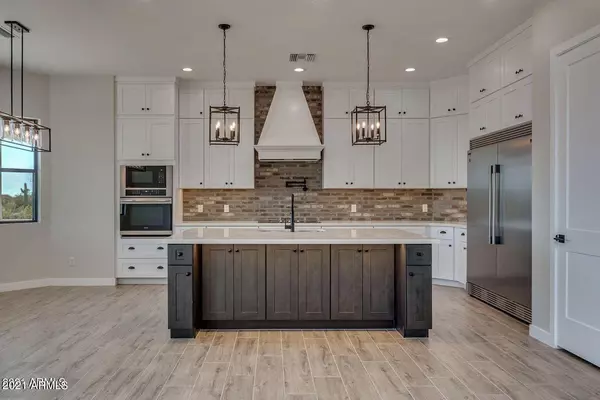 San Tan Valley, AZ 85140,35499 N Fieldview Drive