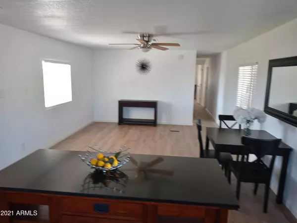 Mesa, AZ 85208,9302 E Broadway Road #20