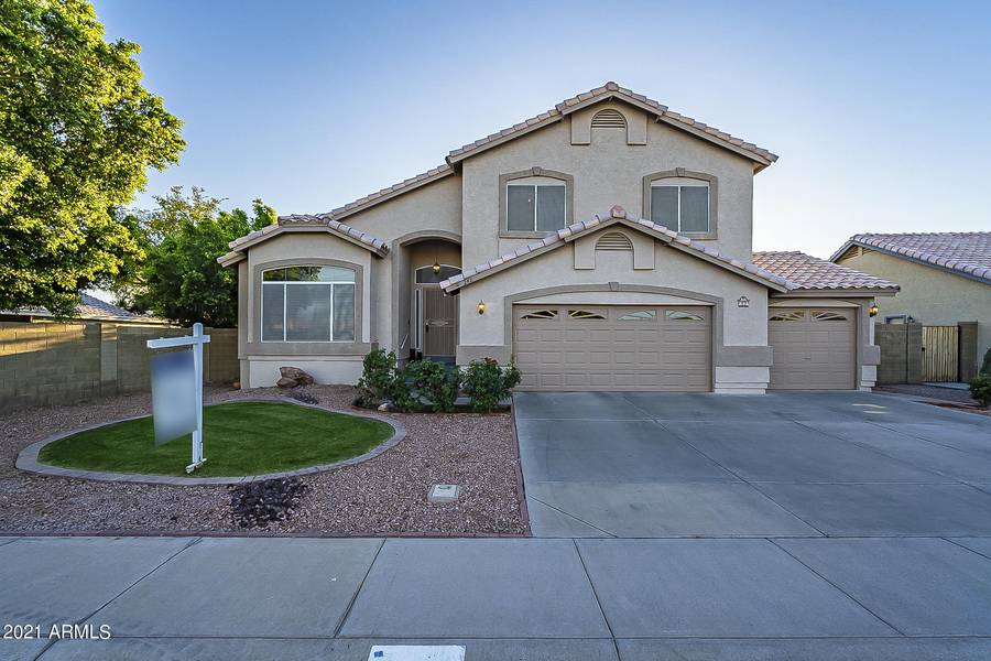 242 S SYCAMORE Place, Chandler, AZ 85224