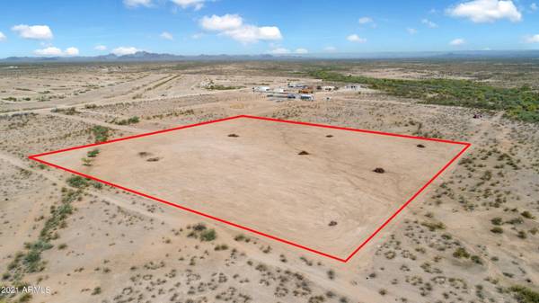 Wittmann, AZ 85361,24130 W Dixileta Drive #-