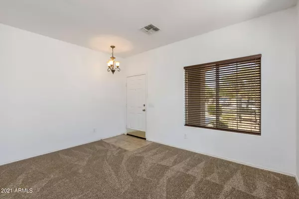 San Tan Valley, AZ 85143,1293 W AGRARIAN HILLS Drive