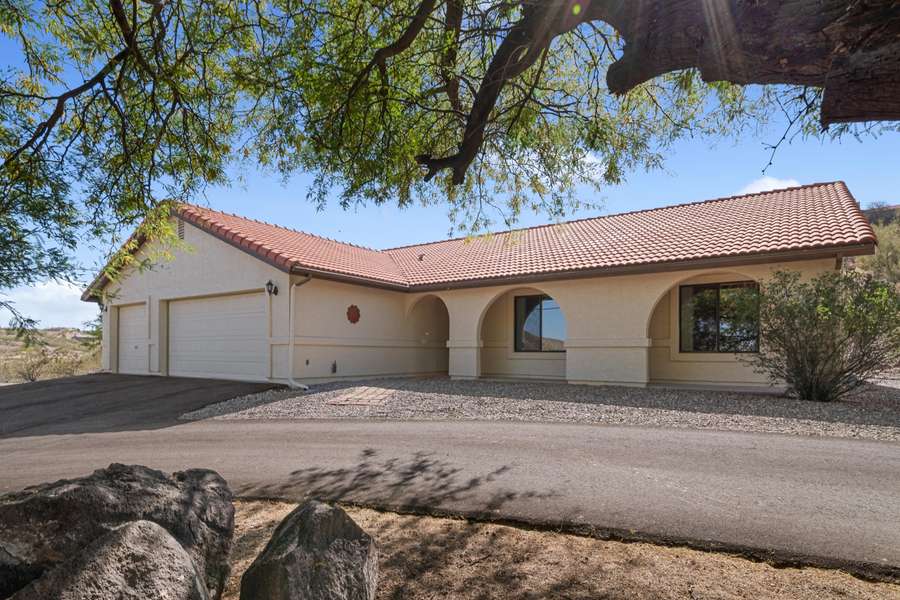 990 S HORSESHOE Trail, Wickenburg, AZ 85390