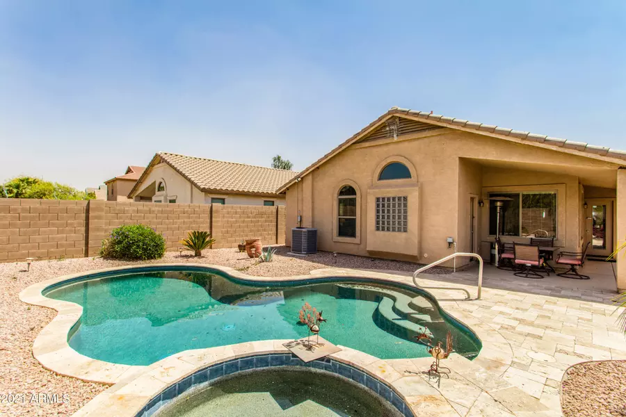 514 W DANA Drive, San Tan Valley, AZ 85143