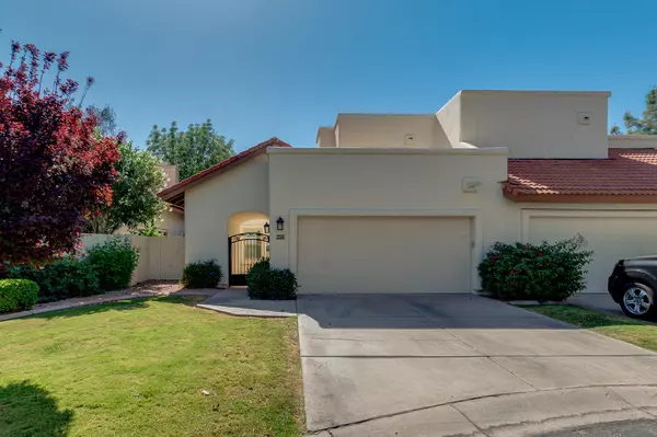 8872 S HEATHER Drive, Tempe, AZ 85284